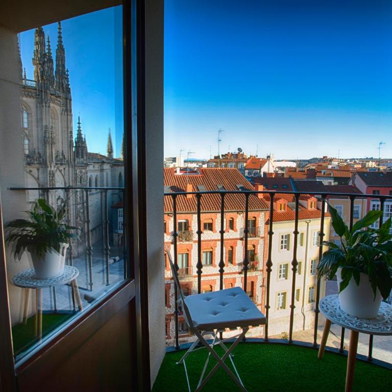 BELLA VISTA Catedral-Apartamentos Burgos Catedral - Apartamento con balcón - 24