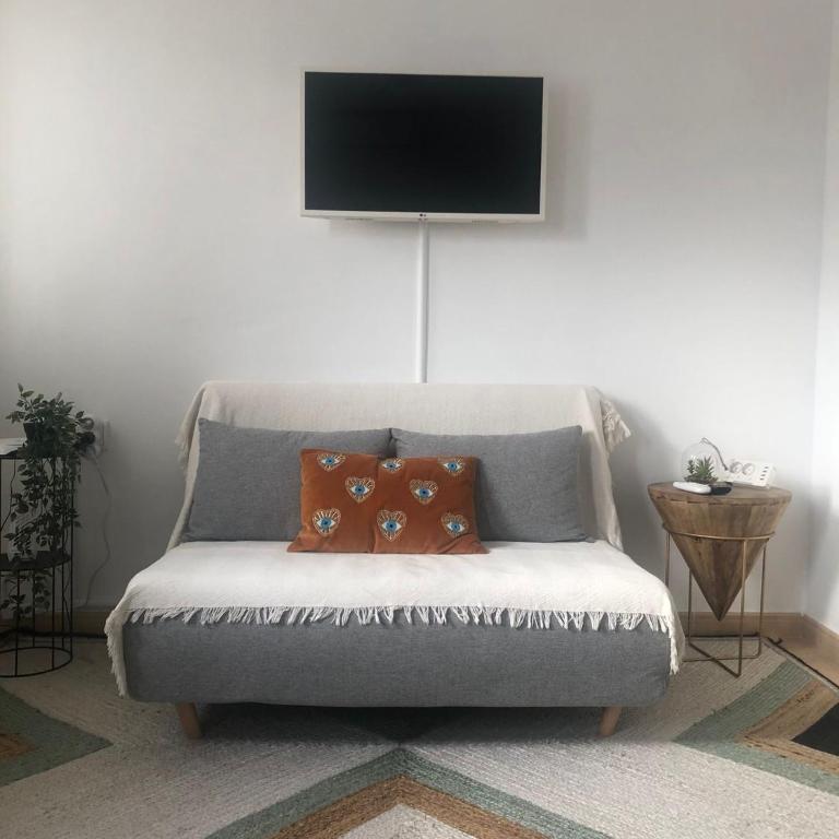 Apartmento studio boho a 1 minuto del puerto y la playa! - Apartamento de 1 dormitorio - 3
