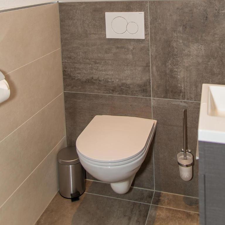 Gasthof Appartements Gamskar - Apartment mit Dusche - 3
