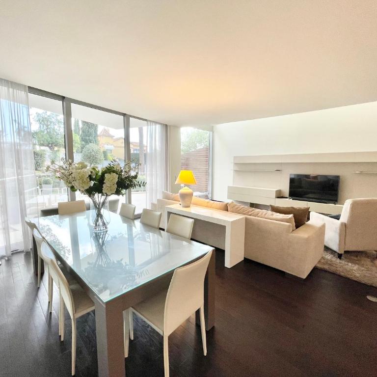 Modern villa in gated complex Sierra Blanca Marbella - Villa - 27