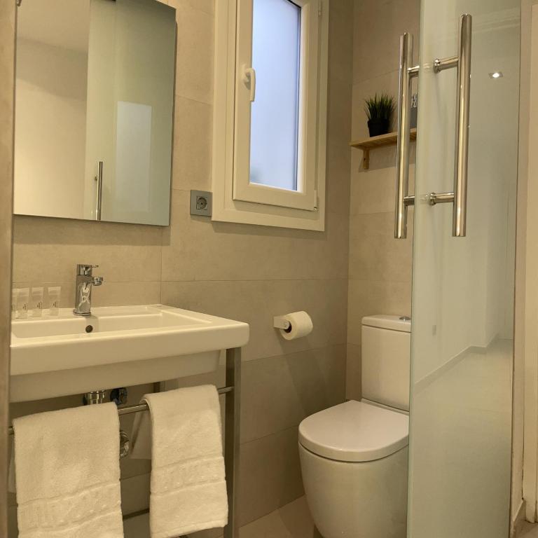 Gav Los Remedios - Apartamento de 2 dormitorios - 60