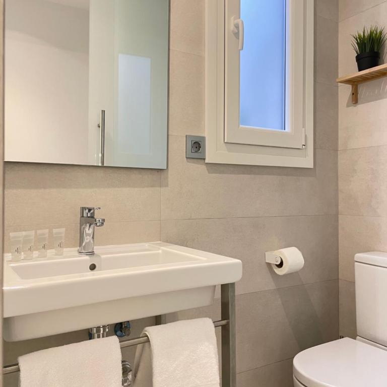 Gav Los Remedios - Apartamento de 2 dormitorios - 71