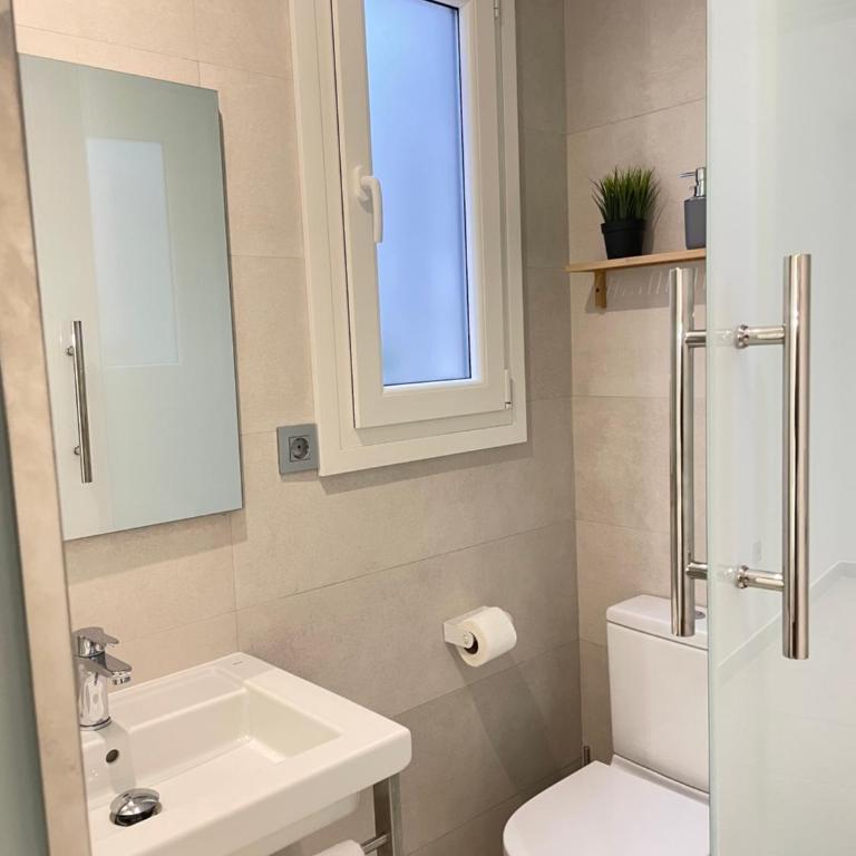 Gav Los Remedios - Apartamento de 2 dormitorios - 81