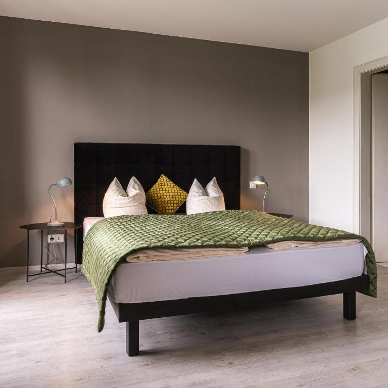 Hotel Parks - Superior Junior Suite mit Balkon und Seeblick - 3