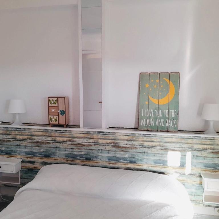 Apartamento Palmeras - Two-Bedroom Apartment - 16