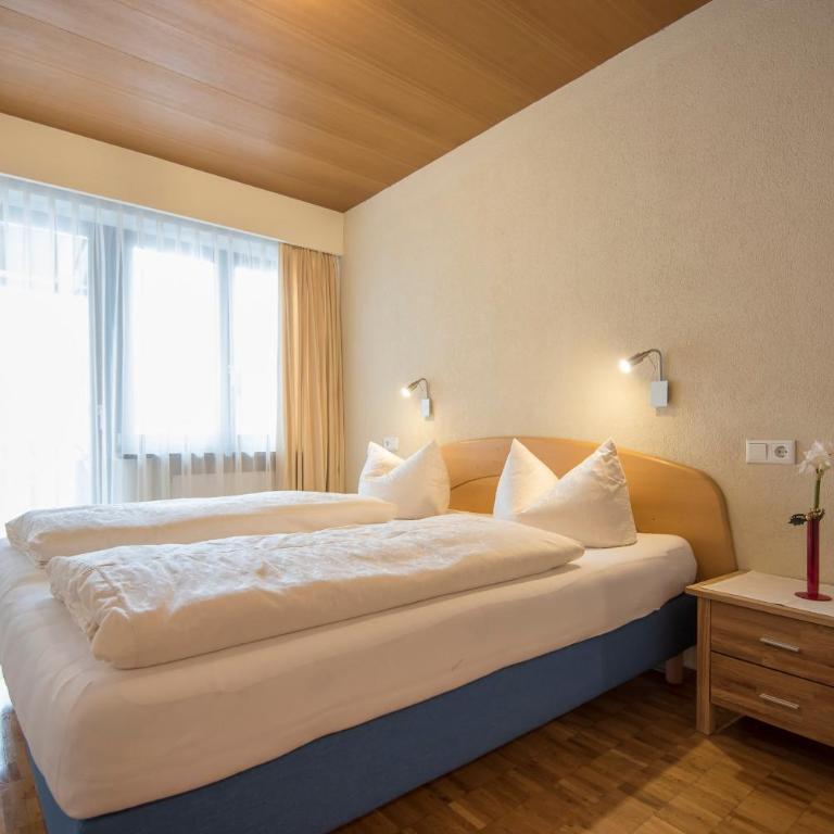 Haus Flora - Apartment mit 2 Schlafzimmern und Terrasse - 9