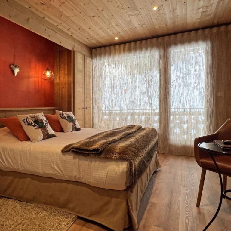 La Clef des Champs - Chambre Double Confort avec Vue sur la Montagne - 2