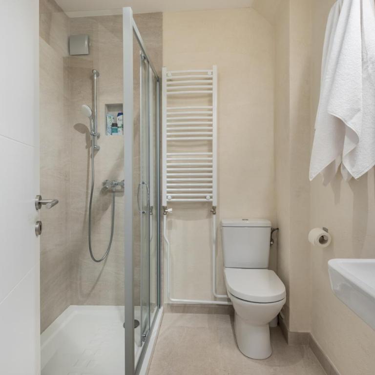 Apartment Vracar Belgrade, St Sava Church Park - Deluks Apartman - 21