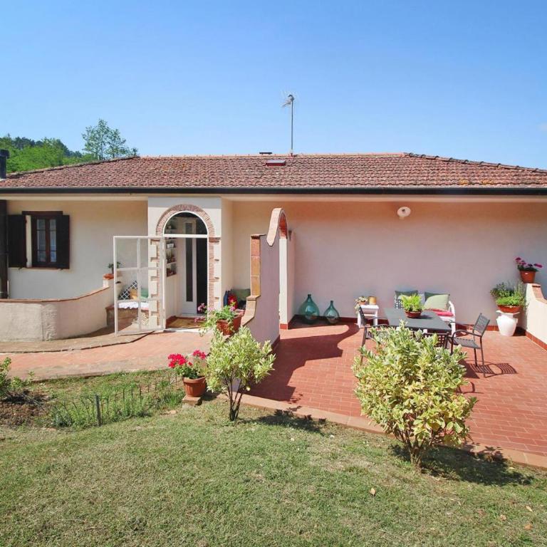 Villa in Camaiore with Panoramic Mountain Views - Ferienhaus mit 2 Schlafzimmern - 18
