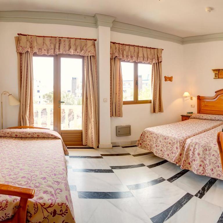 Hotel Rosa - Habitación Triple Superior - 3