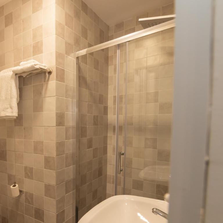Hostal Puente de Hierro - Habitación Doble Estándar - 5
