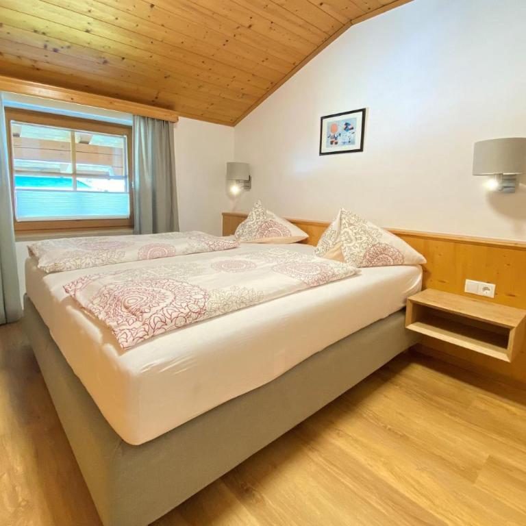 Apartment in Filzmoos near Ski Amadé - Two-Bedroom Apartment - 8