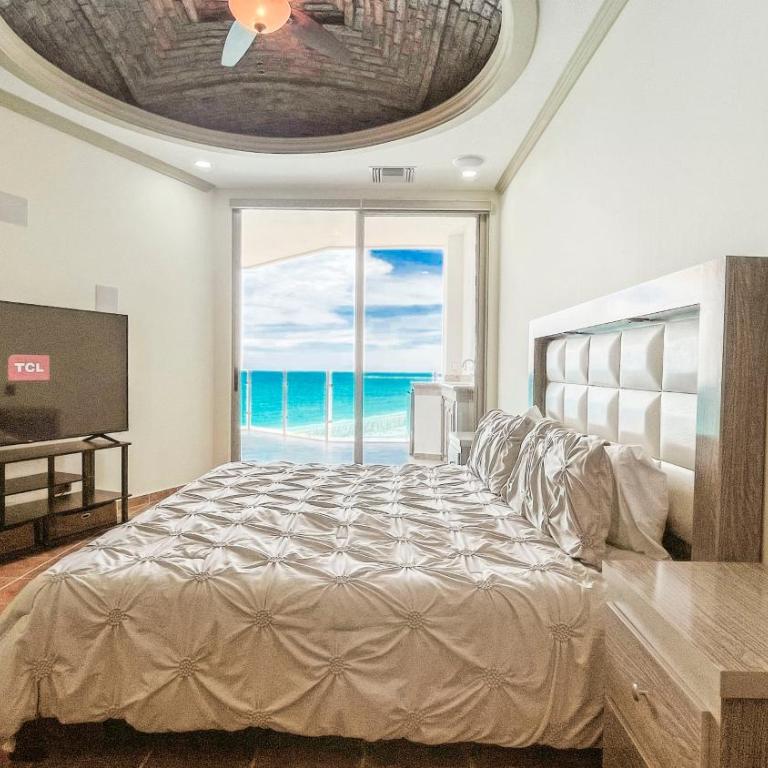 Esmeralda Beach Resort - Two-Bedroom Apartment - 3