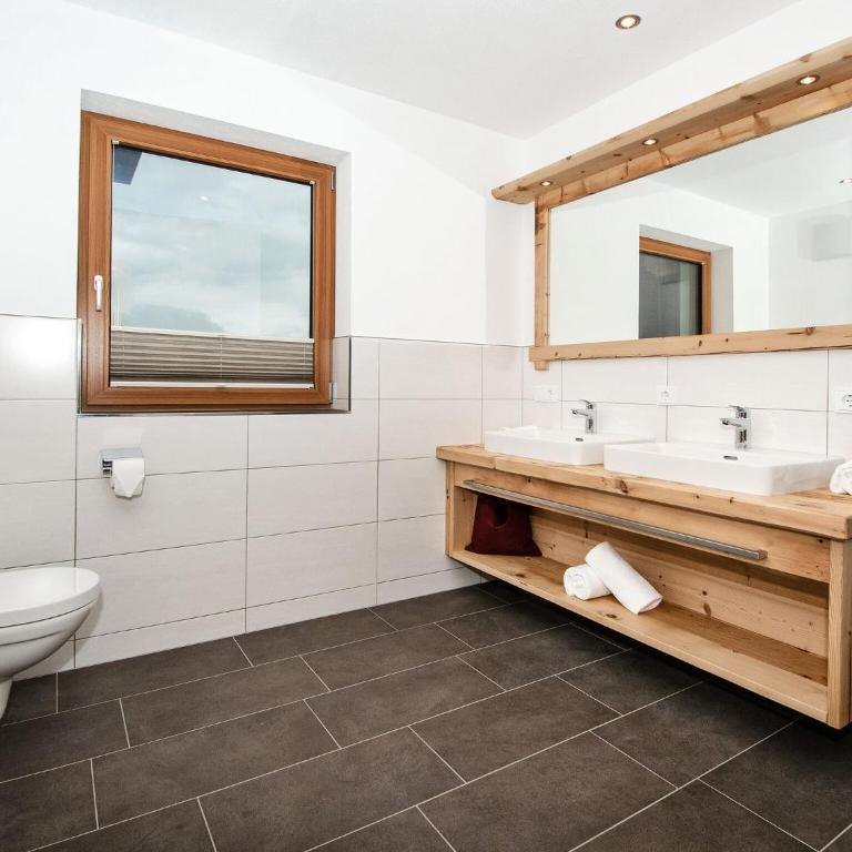 Chalet in Jochberg with Sauna & Mountain Views - Superior Chalet - 18