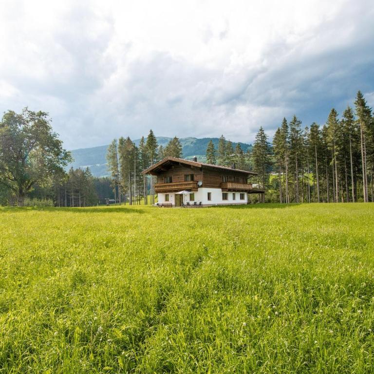 Chalet in Jochberg with Sauna & Mountain Views - Superior Chalet - 2