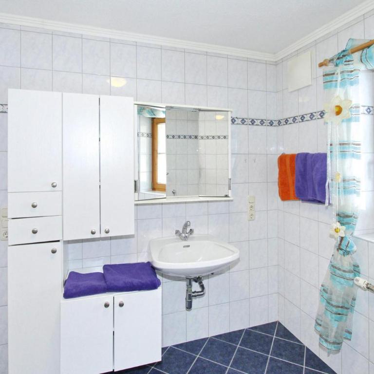 House in Krimml near Waterfalls & Hiking Trails - Apartment mit 2 Schlafzimmern - 28