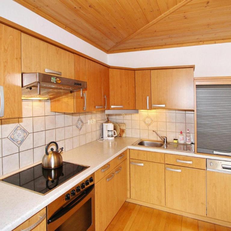 House in Krimml near Waterfalls & Hiking Trails - Apartment mit 2 Schlafzimmern - 5