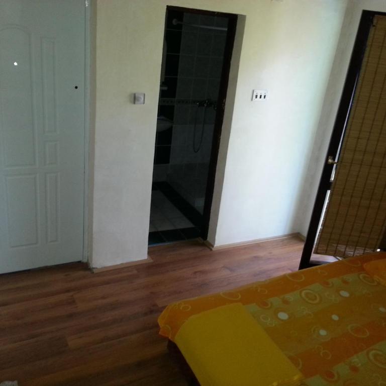 Casa de Laza Apartments - Apartment with Terrace - 9
