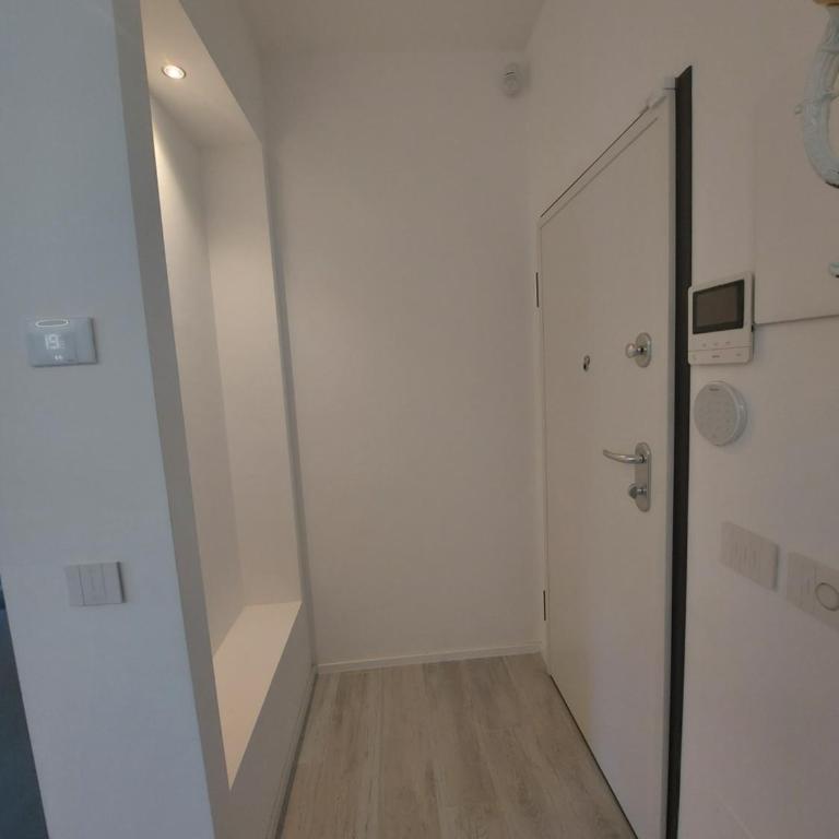 Domotica Ancona - Appartamento con 2 Camere da Letto - 18