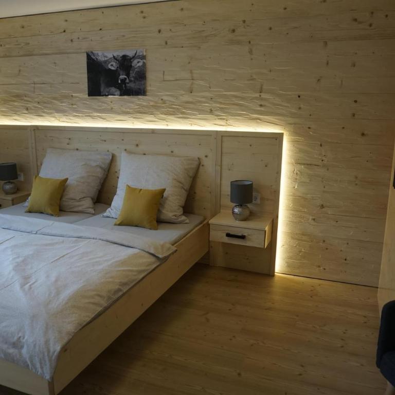 Ferienwohnung Helchenberg - Apartment mit 2 Schlafzimmern - 2
