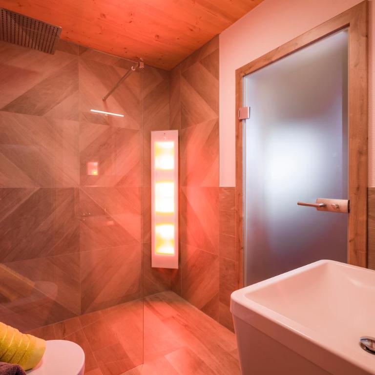 Narzenhof Wellness Chalets, Familien & Luxus Apartments am Bauernhof - Superior Chalet - 11