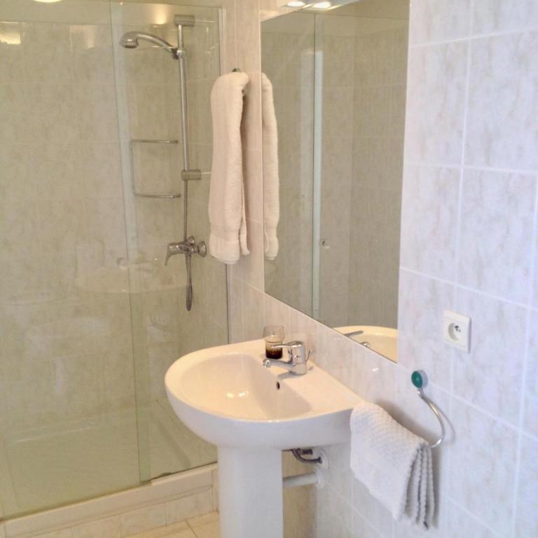 Beautiful Apartment in Cannes Croisette France - Appartement - 8
