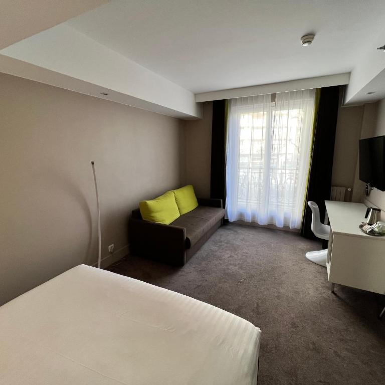 Holiday Inn Paris-Auteuil by IHG - Chambre Double Standard avec Canapé-Lit Simple - 1