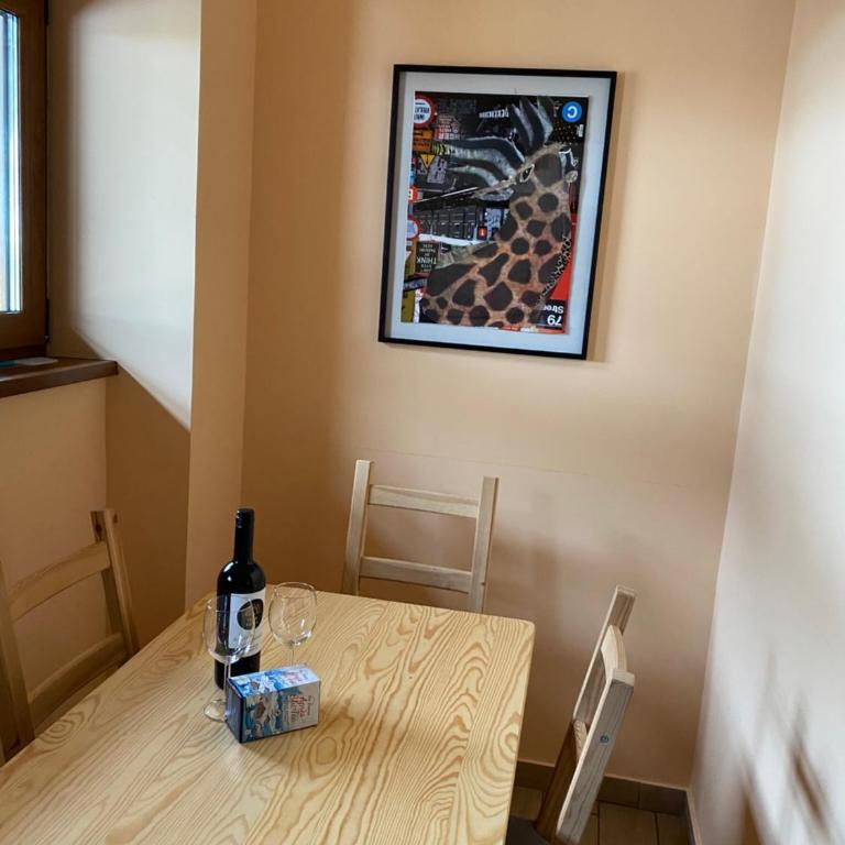 Nockalm Cottage - Apartment mit 1 Schlafzimmer, Balkon und Bergblick - 11