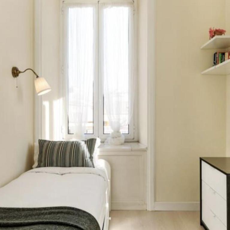 Sunny flat in elegant building close to Colosseum - Appartamento con 2 Camere da Letto - 14