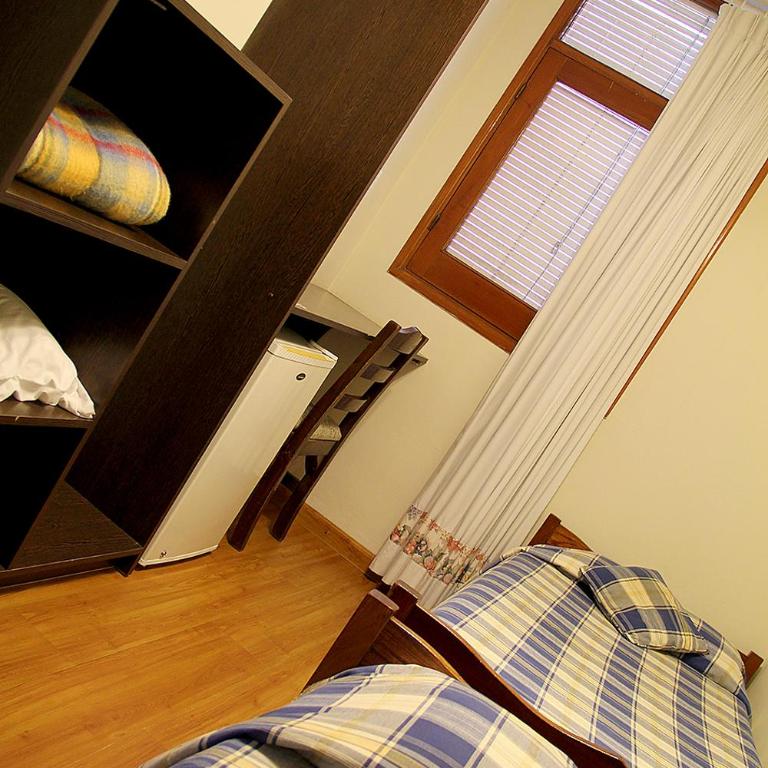 Plaza Hotel Fray Bentos - Standard Twin Room - 4