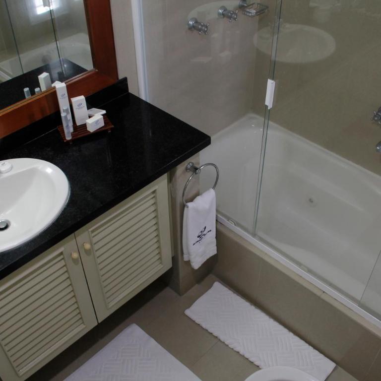 HOTEL ALTAMIRA SUITES - Two-Bedroom Suite - 1