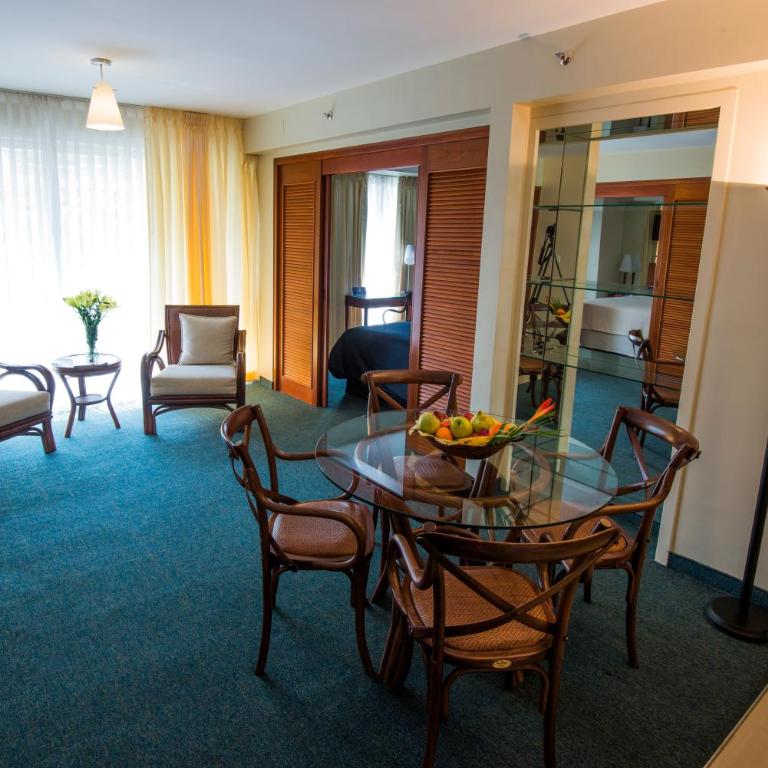 HOTEL ALTAMIRA SUITES - Two-Bedroom Suite - 1