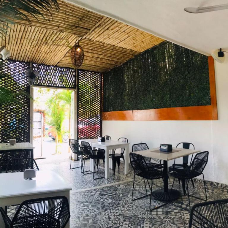 Hotel Downtown Merida - Budget Double or Twin Room - 8