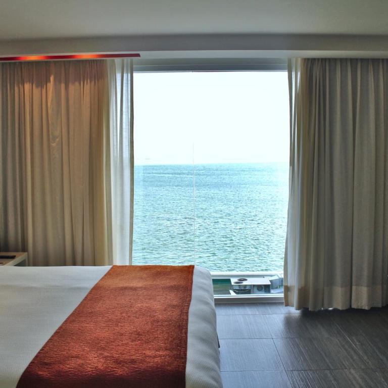 Real Inn Cancún - Deluxe King - Lagoon View - 5
