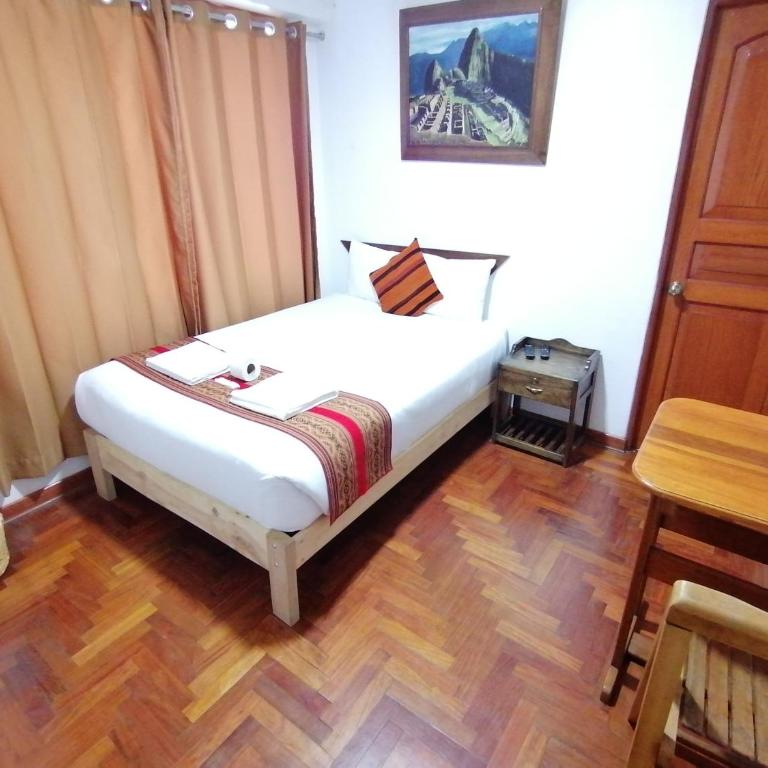 Hostal Turistico ILLAPA CUSCO 119 - Habitación Doble - 10