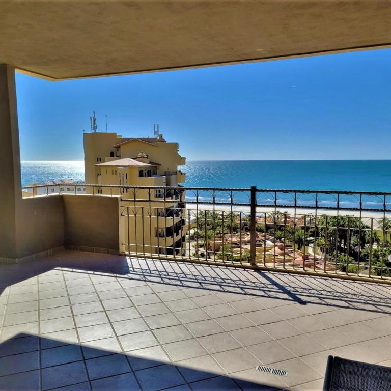 Bella Sirena 801-C - Huge Patio, Premium Furnishings, Breathtaking View - Apartment with Sea View - 19