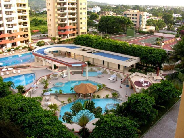 Departamento 4 habitaciones 12 personas vista al mar 8vo piso Playa Almendro - Apartment - 48