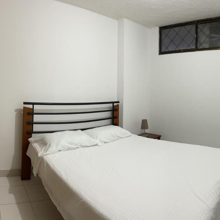 Hermoso Apto Rodadero con excelente ubicación - Apartamento de 2 dormitorios - 7
