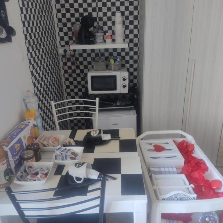 SCACCO MATTO Holiday House - Quadruple Room with Private Bathroom - 8