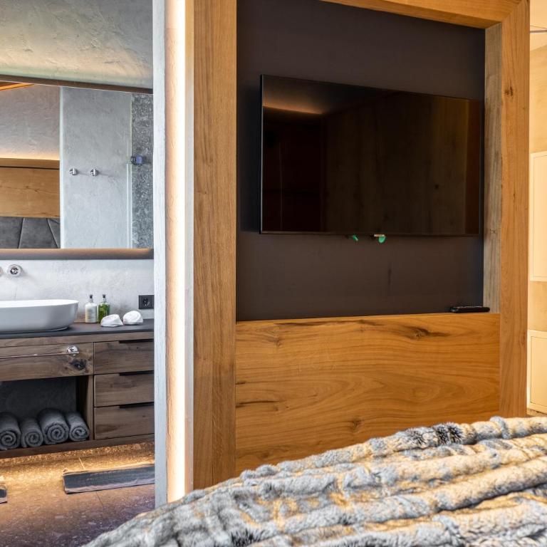 Purest - Deluxe Suite mit Whirlpool-Badewanne - 10