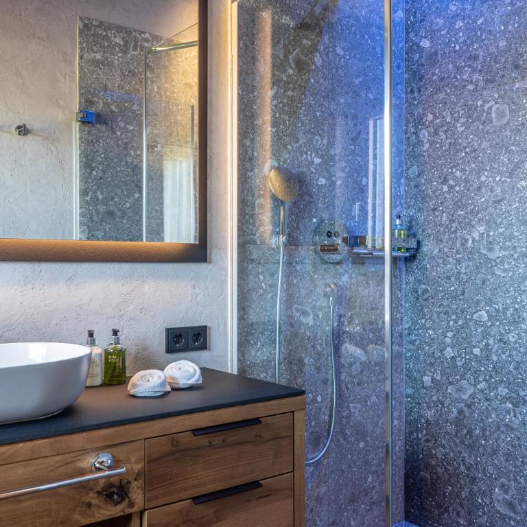 Purest - Deluxe Suite mit Whirlpool-Badewanne - 9