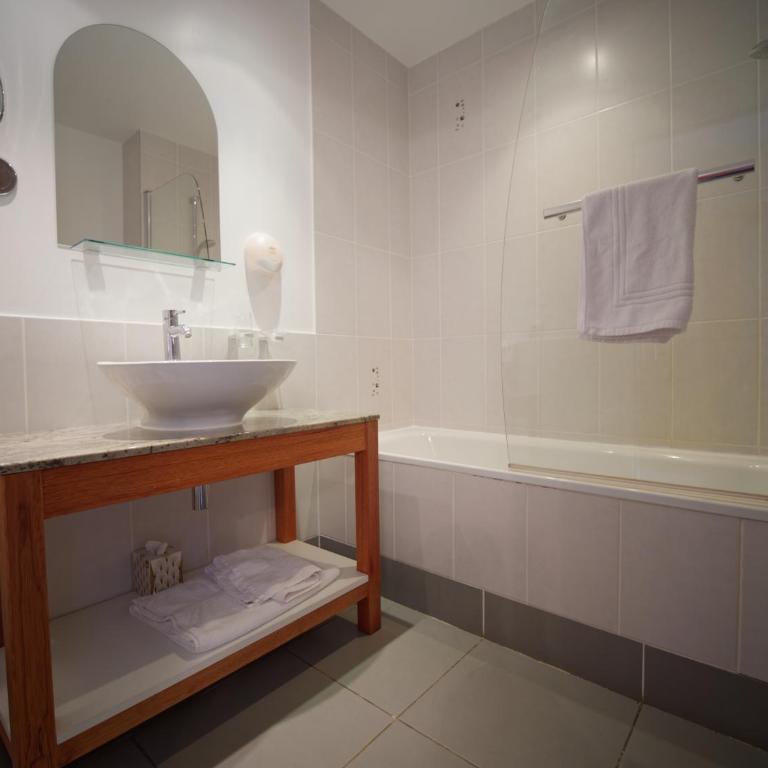 Hotel Au Bon Coin du Lac - Chambre Double - 11