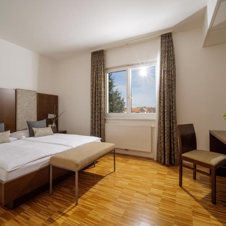 Hotel Garni Toscanina - Adults Only - Spezialangebot - Doppelzimmer ohne Balkon - 3