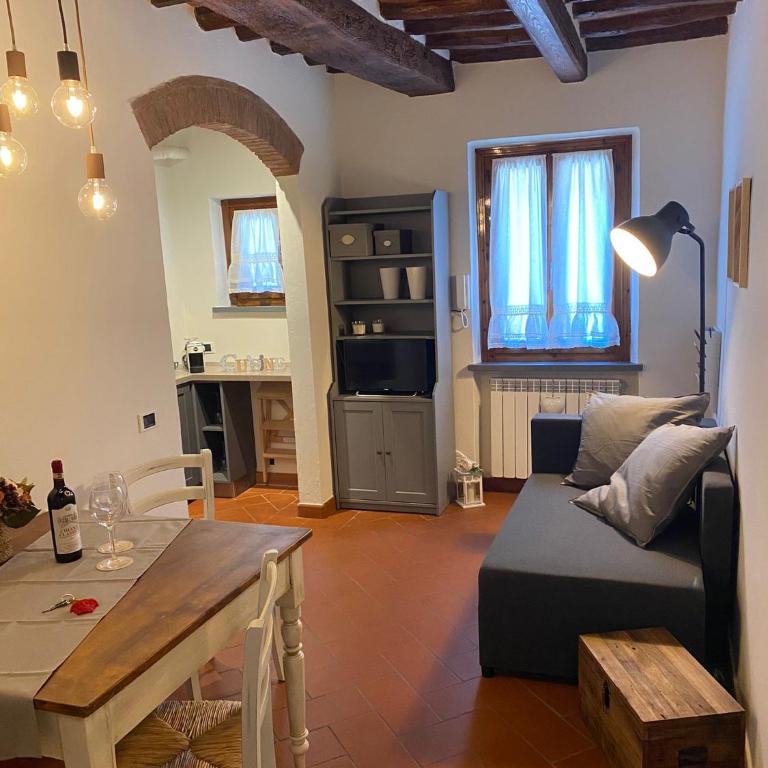 Home sweet home - One-Bedroom Apartment - 1