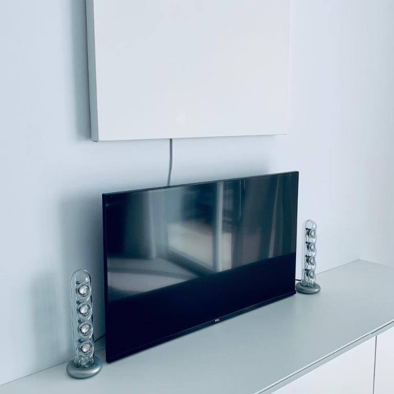 Trendy Casa Linea - Two-Bedroom House - 40