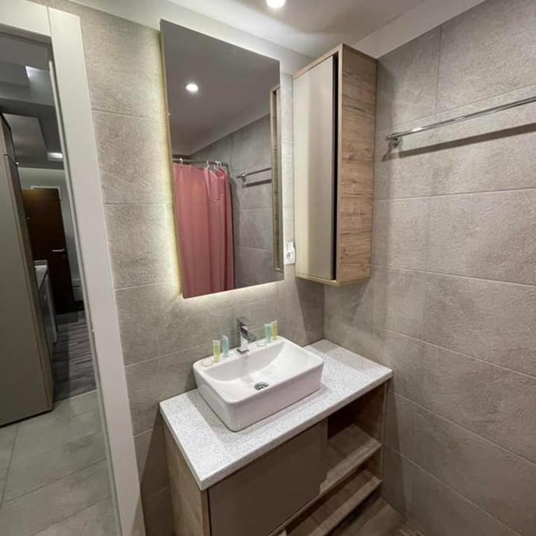 Apartman Premier 32 Milmari - One-Bedroom Apartment - 18