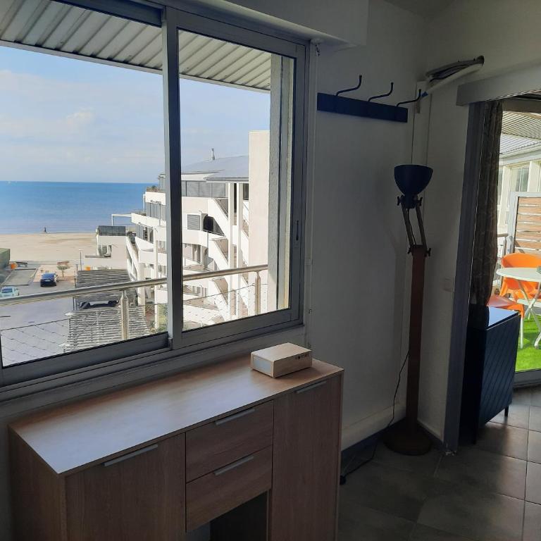 Résidence Château Leenhardt - Appartement T2 Face à la Mer - One-Bedroom Apartment - 5