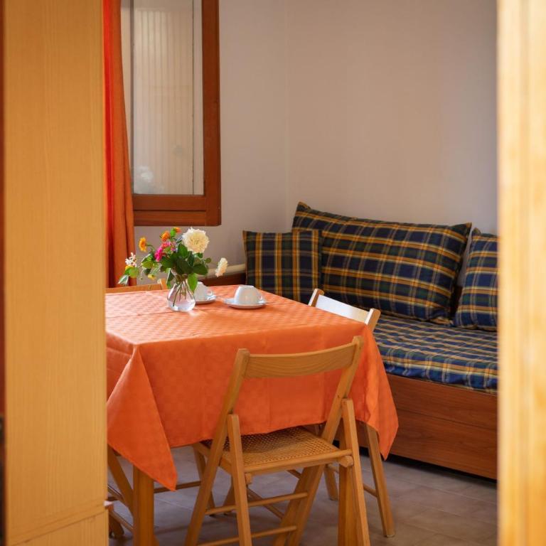 Testa di Monaco - Basic Beach Accommodations - Suite Standard - 1