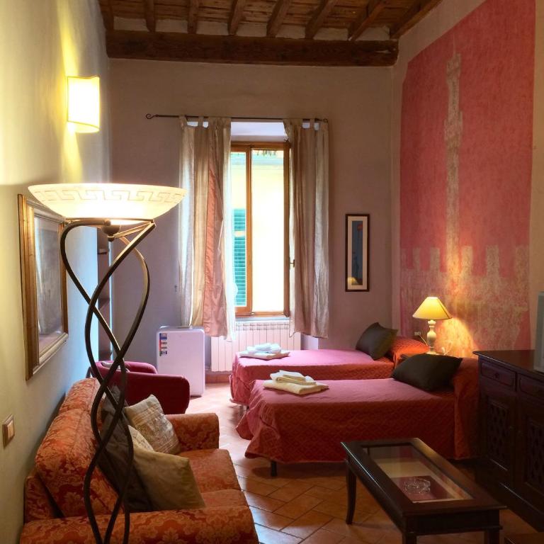 Dante States Apartments - Studio - 2