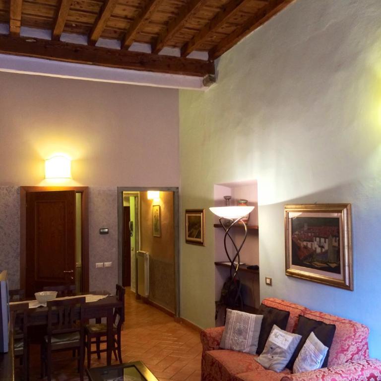Dante States Apartments - Studio - 6